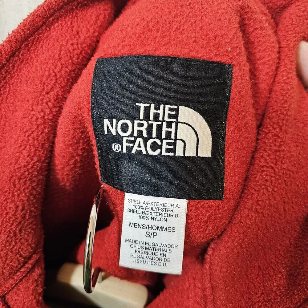 THE NORTH FACE Mens Denali Jacket v0100062 Polartec Fleece Full Zip Red Grey S